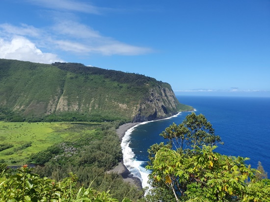 하와이 와이피오 계곡.jpg